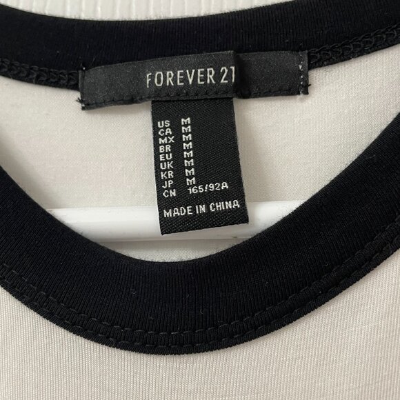 FOREVER 21 White "Foodie" T-shirt - Size M - Picture 4 of 4